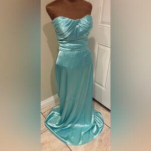Nicole Strapless Aqua Dress